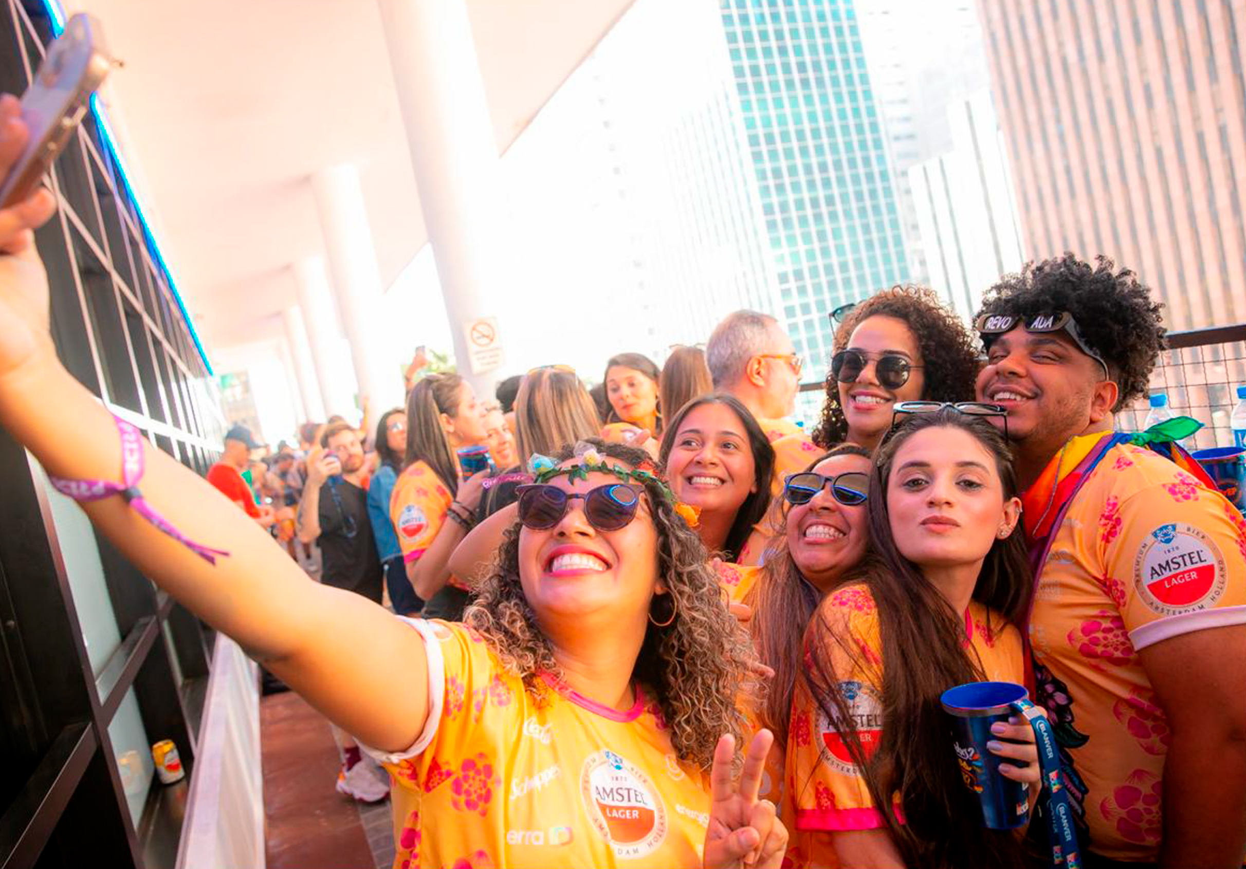 Público no Camarote Pride — Av. Paulista São Paulo